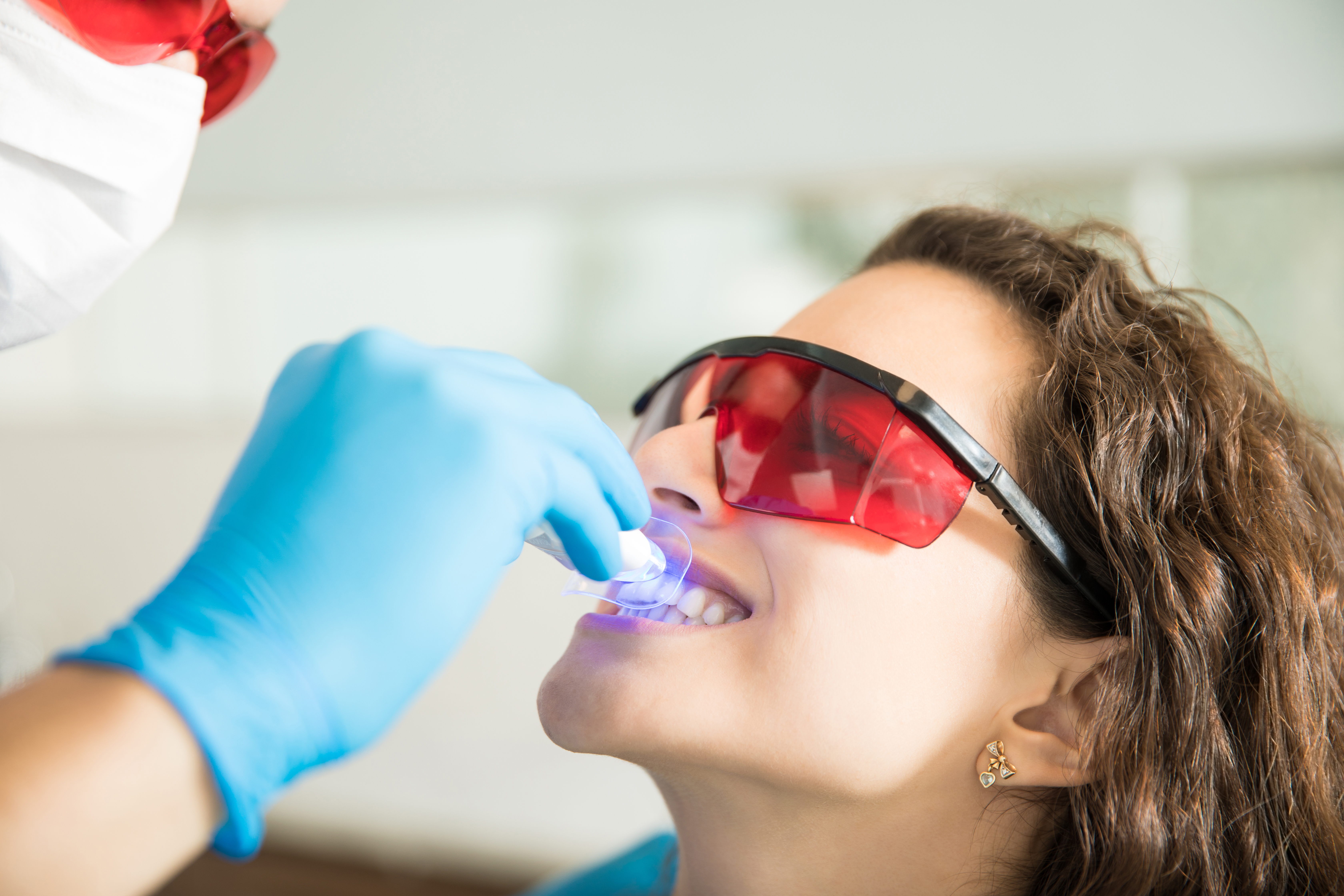 Professional teeth whitening treatment in Islamabad